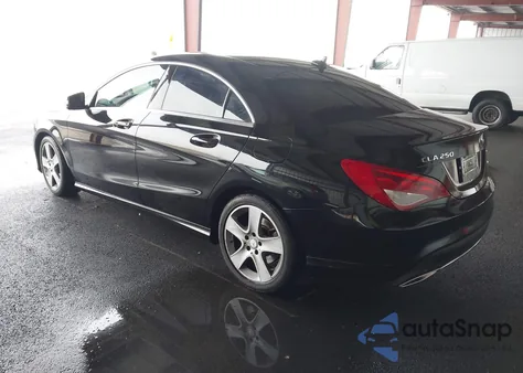 2017 Mercedes-Benz Cla 250 z USA, uszkodzony, nr VIN WDDSJ4EB6HN453518